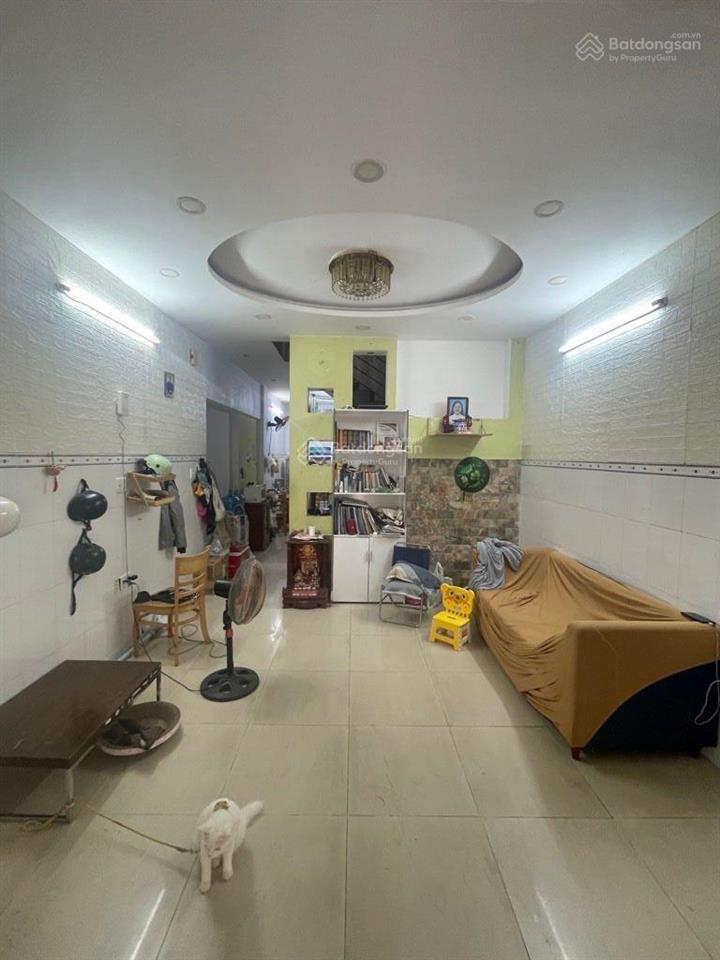Nhà đẹp  lạc long quân  quận 11  hẻm oto thông  3 tầng  50m2  chỉ 6.x tỷ