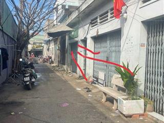 Bán dãy trọ 18mx18m đường 6m thới tam thôn 6, giáp ranh quận 12, có 20 phòng cho thuê, giá 13.9 tỷ