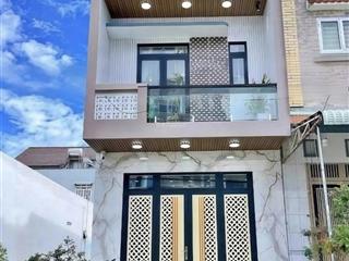 Bán nhà riêng nằm gần cầu vượt nguyễn văn linh, tân túc bình chánh, có shr chính chủ