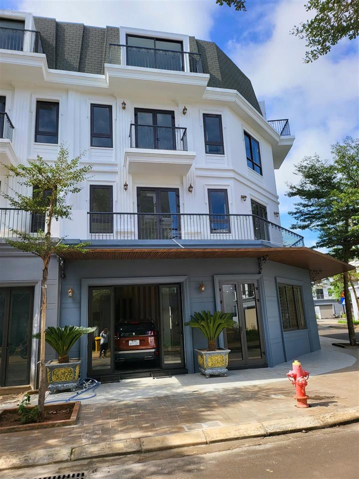 Bán nhanh căn góc, full nội thất dự án eco city premia thành phố buôn ma thuột. giá 12,5 tỷ