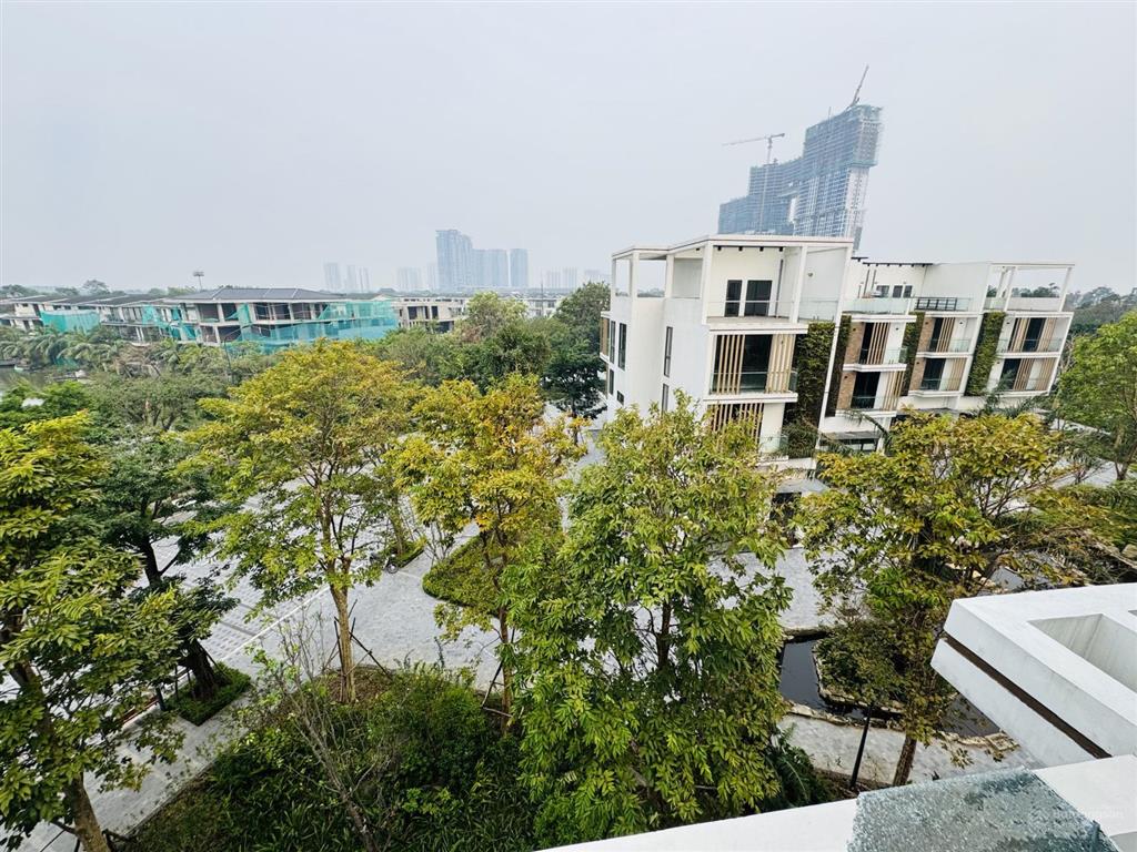 Chính chủ bán liền kề thuỷ trúc ecopark, giá tốt trong thị trường