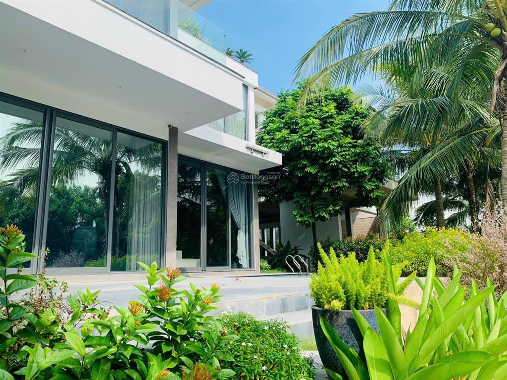 Chính chủ bán biệt thự đơn lập 480m2 hồ đông nam full nội thất biệt thự đảo ecopark