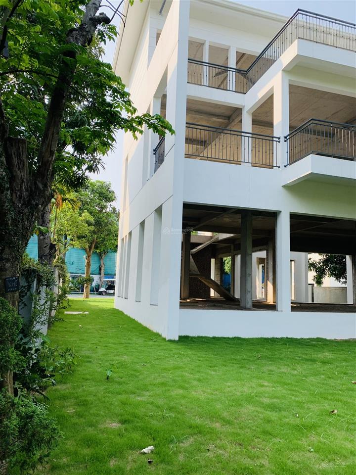 Bán đơn lập biệt thự đảo ecopark diện tích 480m2, hướng hồ đông nam nhà thô thiết kế có hồ rộng