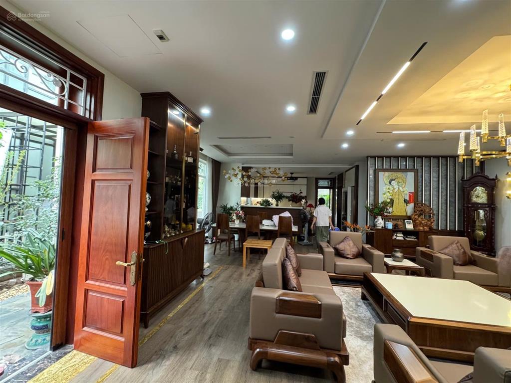 Bán biệt thự song lập marina vị trí cực đẹp full nội thất, giá bán tốt nhất thị trường