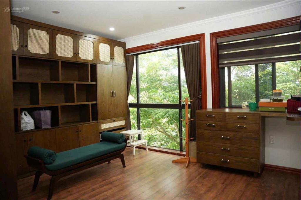 Bán biệt thự thương mại song lập phân khu mimosa, ecopark nội thất đẹp giá tốt