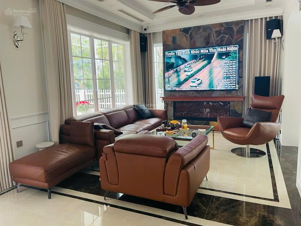 Chính chủ bán biệt thự song lập mariana nhà hoàn thiện siêu đẹp view công viên