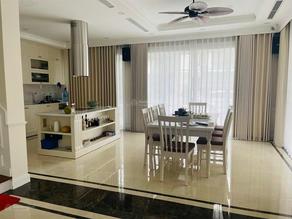 Chính chủ bán biệt thự song lập mariana nhà hoàn thiện siêu đẹp view công viên