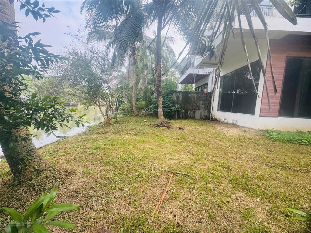 Chính chủ bán nhanh biệt thự đảo ecopark dt 360m² vườn rộng giá tốt