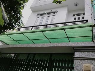 Ngay phạm văn đồng. nhà đẹp 3 tầng kiên cố. hẻm xe hơi. 2pn. sân thượng trước sau. giá chỉ 6.3 tỷ.