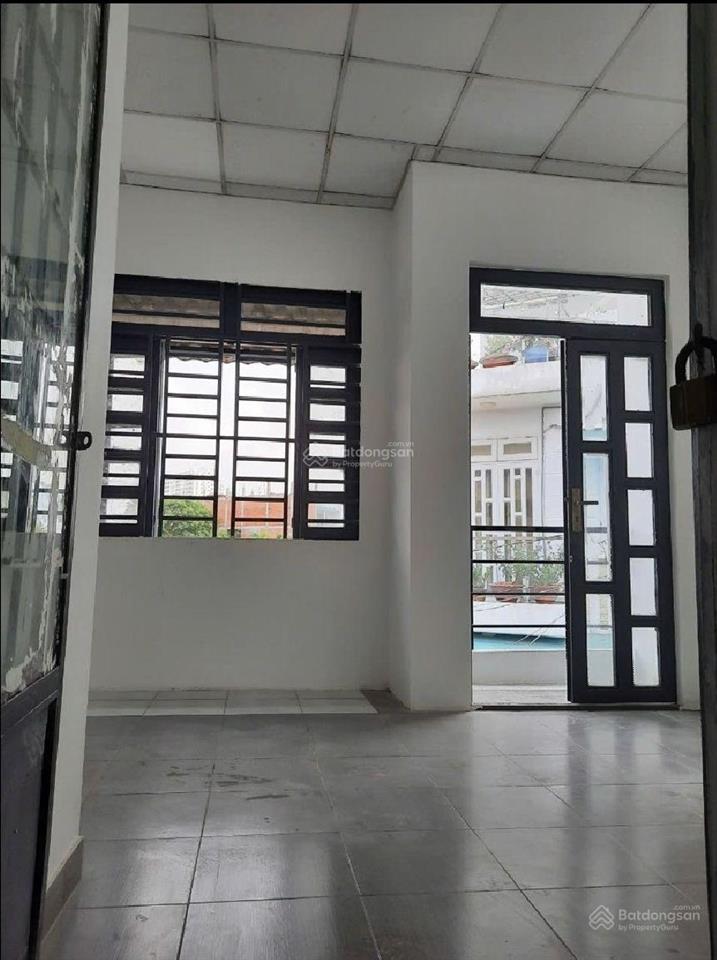 Giảm 300tr. bán nhà 2 tầng, 40m2. 2pn. hxh, linh chiểu,thủ đức. dòng tiền 100 triệu/năm. giá 5 tỷ