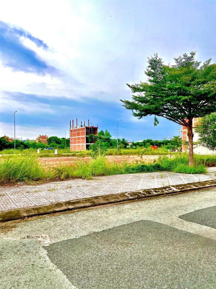 Cần tiền bán gấp nền 6x19m view sông an hạ đs 6, sổ hồng sang tên. giá 1tỷ9 thương lượng