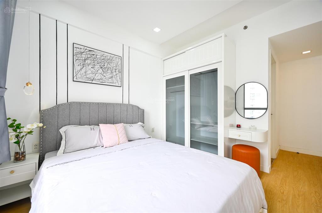 Chuyên chuyển nhượng masteri tđ  cam kết rẻ hơn thị trường 300tr, hỗ trợ vay.  0909 221 *** thuý