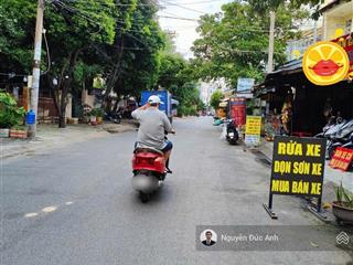 1/đường 10m ở kd ngay tt. gò vấp nhà đúc 4tầng ngang 5.1m vô ở kd ngay lê đức thọ  nguyễn oanh