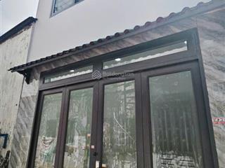 Bán nhà riêng tại tân thới hiệp, 898 triệu, 30m2, 2pn, 2wc, giá tốt, hot