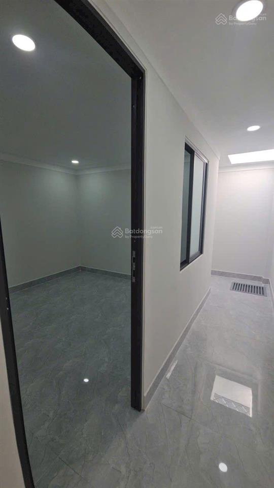 Bán gấp nhà riêng 4m mặt tiền, 1,750 tỷ, 4x14m, tại lê văn khương, hiệp thành, q.12, hcm