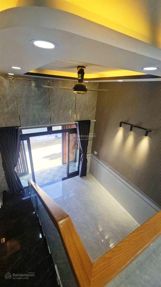 Bán gấp nhà riêng 4m mặt tiền, 1,750 tỷ, 4x14m, tại lê văn khương, hiệp thành, q.12, hcm