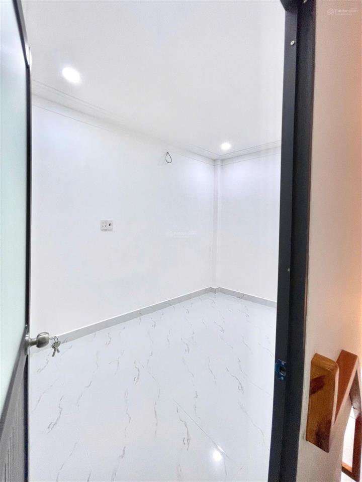 Bán nhà riêng tại đường phan văn hớn, tân thới nhất, quận 12, tp.hcm, giá ưu đãi 899 triệu, 32m2