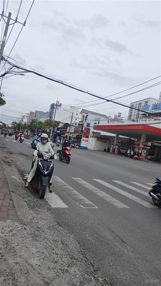 Bán nhà riêng tại đường phan văn hớn, tân thới nhất, quận 12, tp.hcm, giá ưu đãi 899 triệu, 32m2