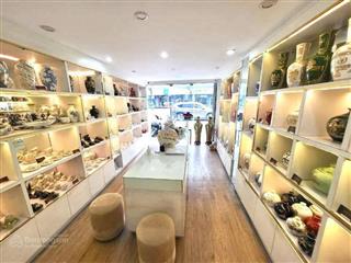 Cho thuê nhà mặt phố trần thái tông, diện tích 95m2x5 tầng, kinh doanh quá ổn , mọi mô hình