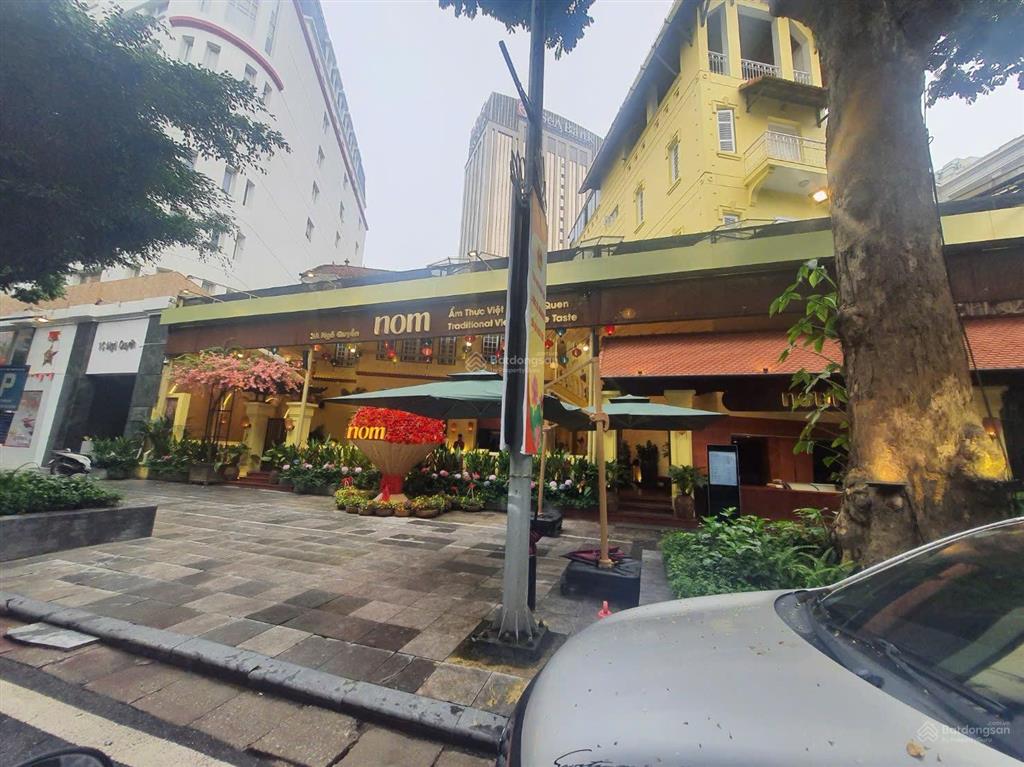 Cho thuê nhà mặt phố giảng võ, diện tích 145m2, mặt tiền 11m, tất cả mô hình kinh doanh