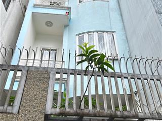 8.99 tỉ  70m2 (4.1m x 17m)  hoàng hoa thám, phú nhuận hxh thông  3 tầng btct  3 tầng btct