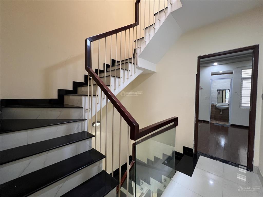 Hẻm xe hơi  59m2  nguyễn đình chính  gần phan đình phùng  9,9 tỷ  ngang 4,3m, a4