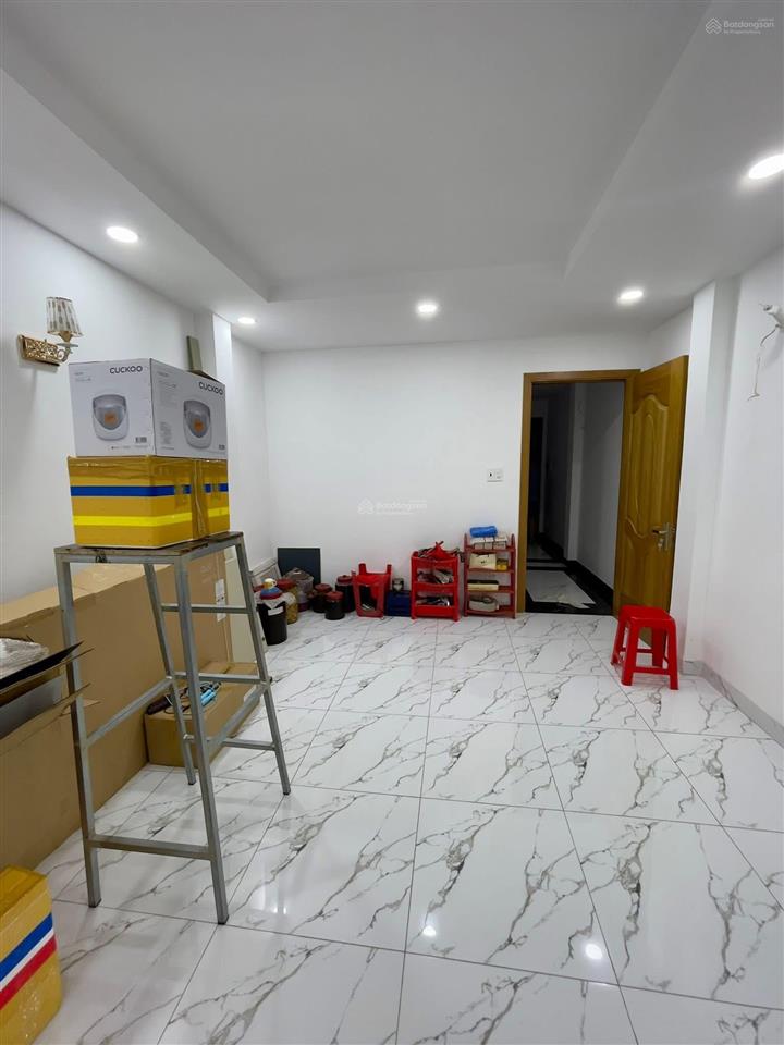 50m2  phan đăng lưu  cao ốc satra exim  4 tầng  siêu mới  sát mặt tiền  hẻm rộng  9,8 tỷ