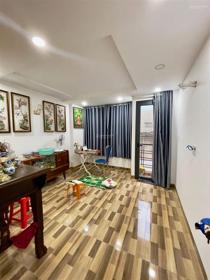 50m2  phan đăng lưu  cao ốc satra exim  4 tầng  siêu mới  sát mặt tiền  hẻm rộng  9,8 tỷ