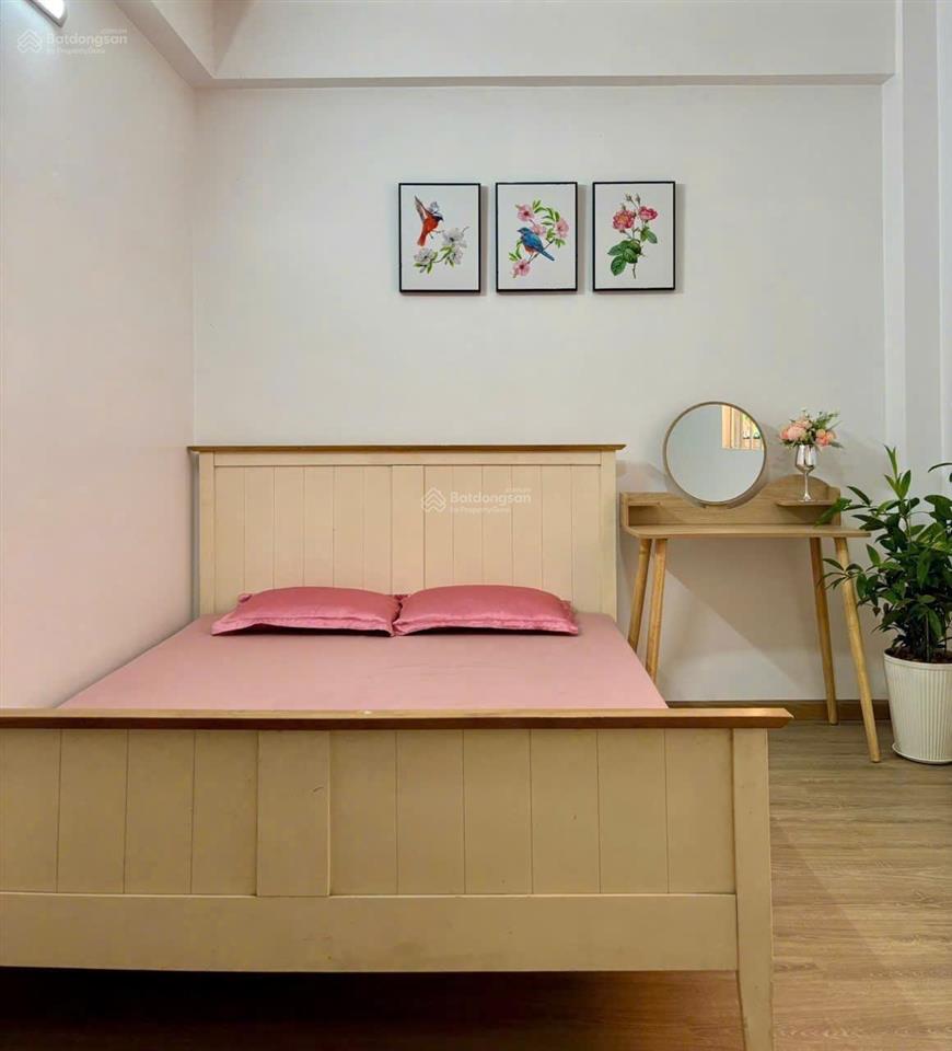 Nguyễn đình chính  80m2 (6m x 13m)  20 tr/ th  11,9 tỷ  sổ đẹp  phú nhuận