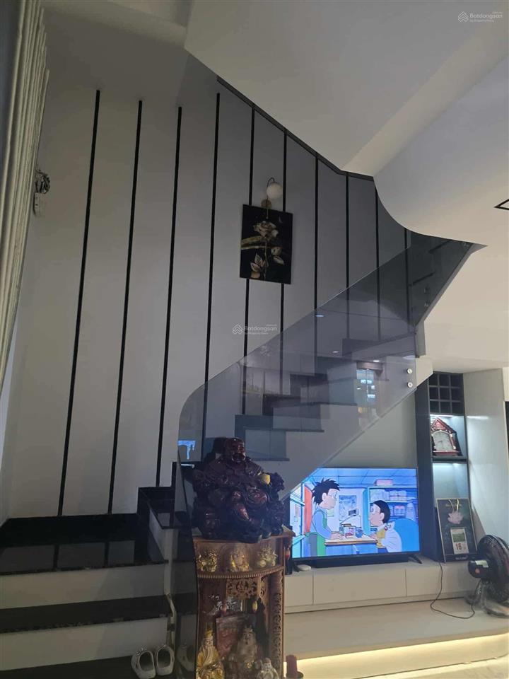 Siêu phẩm 3 tầng full nội thất cao cấp đường phú xuân 7, hòa minh về ở ngay chỉ 6 tỷ x