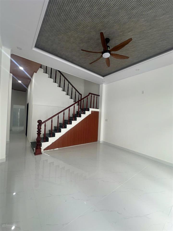 Bán nhà 2 mê mặt tiền nguyễn công hoan, đà nẵng vị trí gần bến xe, sát đường tú mỡ