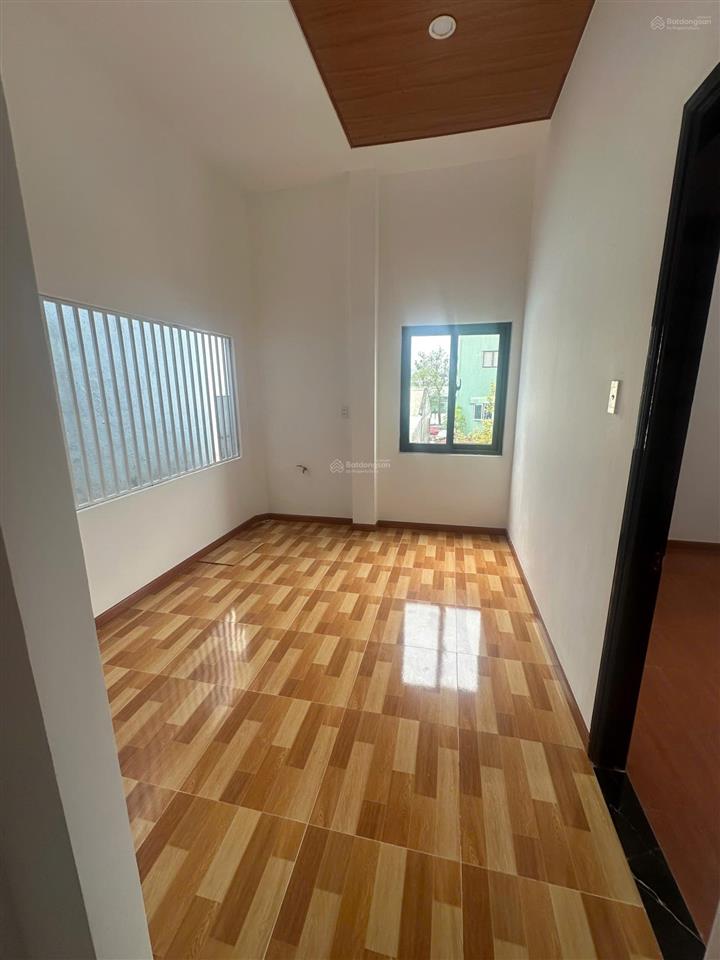 Bán nhà 2 mê mặt tiền nguyễn công hoan, đà nẵng vị trí gần bến xe, sát đường tú mỡ