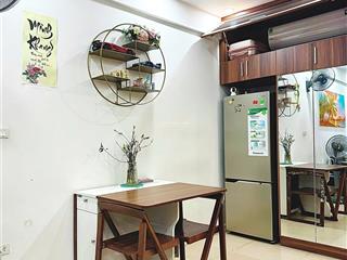 Bán căn hộ 2pn 2wc, 66,8m2 tại green stars, có slot oto hầm full nội thất. gía 4,9tỷ.  0988 121 ***