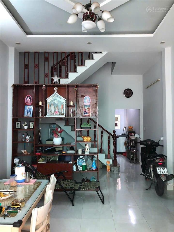 Hàng hiếm pháp lí đầy đủ + hỗ trợ khách vay bank bán gấp nhà c3 sát chợ bình chánh