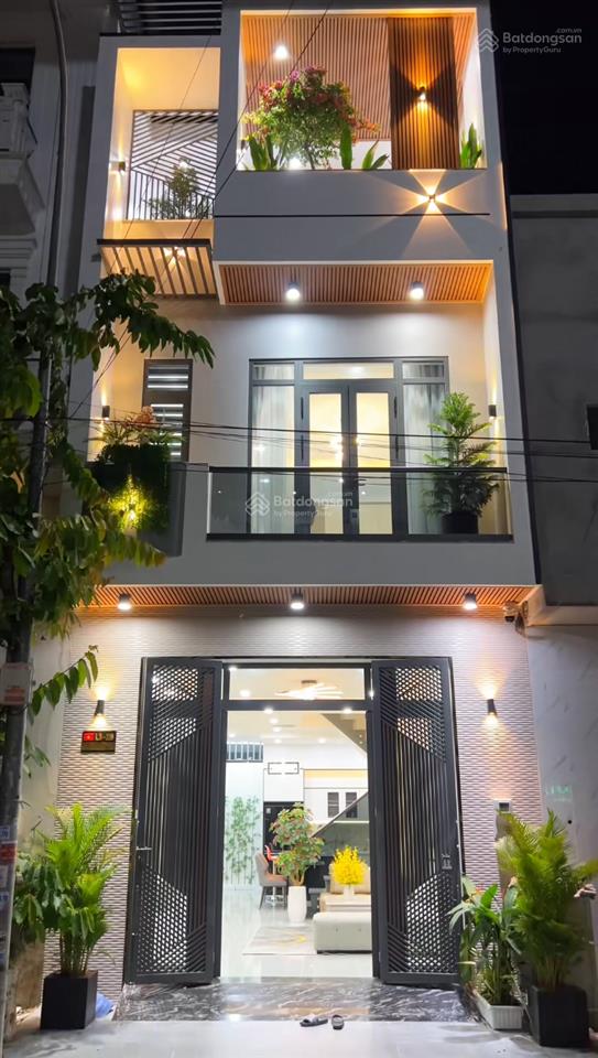 Cần bán nhanh căn nhà ngay mt trần đại nghĩa dt 80m2 gần trung tâm, gần bvnđ 1, tiện ích đầy đủ