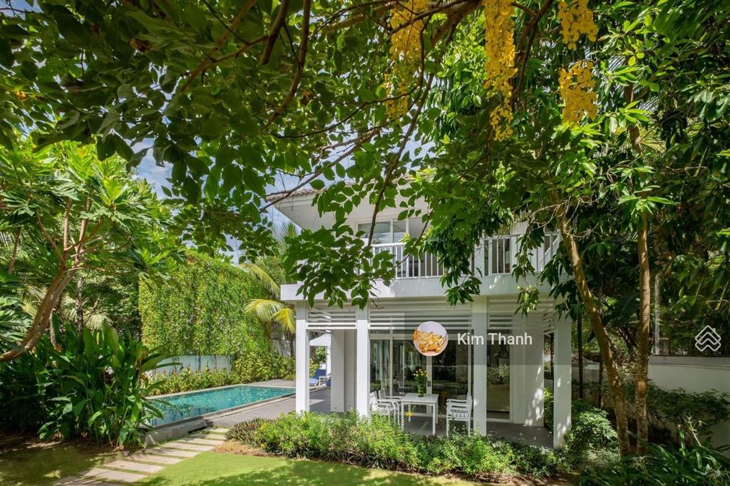 Giảm ngay 4 tỷ  bán gấp biệt thự nghỉ dưỡng premier village  mặt biển mỹ khê, đà nẵng