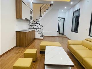 Nhà tập thể đhsp trần quốc hoàn  penhouse 120m x 3pn  lô góc  2 mặt ngõ trước sau  chỉ 4,15 tỷ