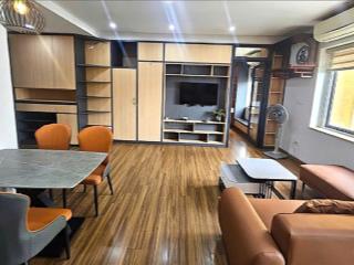 Bán căn hộ trần quý kiên  cầu giấy  53m2  phòng khách rộng  full nội thất  giá chỉ 4,25 tỷ
