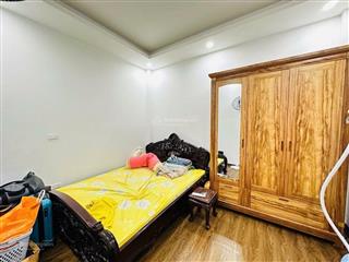 Bán nhà cổ linh , 38 m2 , mt 3,8 m , 5 tầng . rao bán 12,5 tỉ