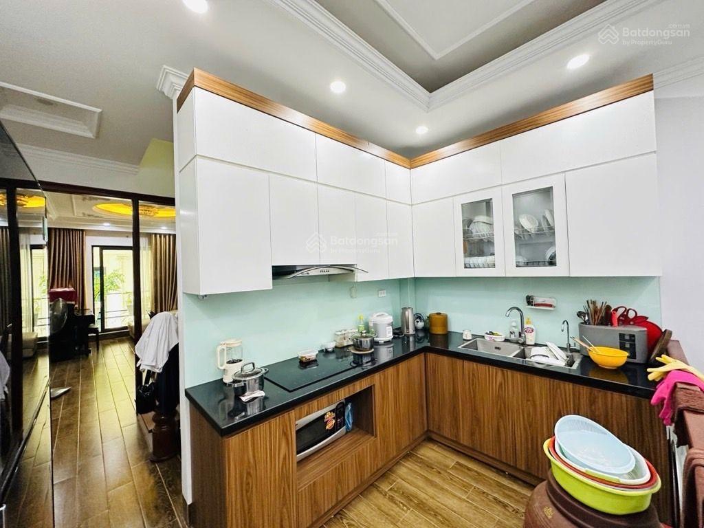 Bán nhà cổ linh , 38 m2 , mt 3,8 m , 5 tầng . rao bán 12,5 tỉ