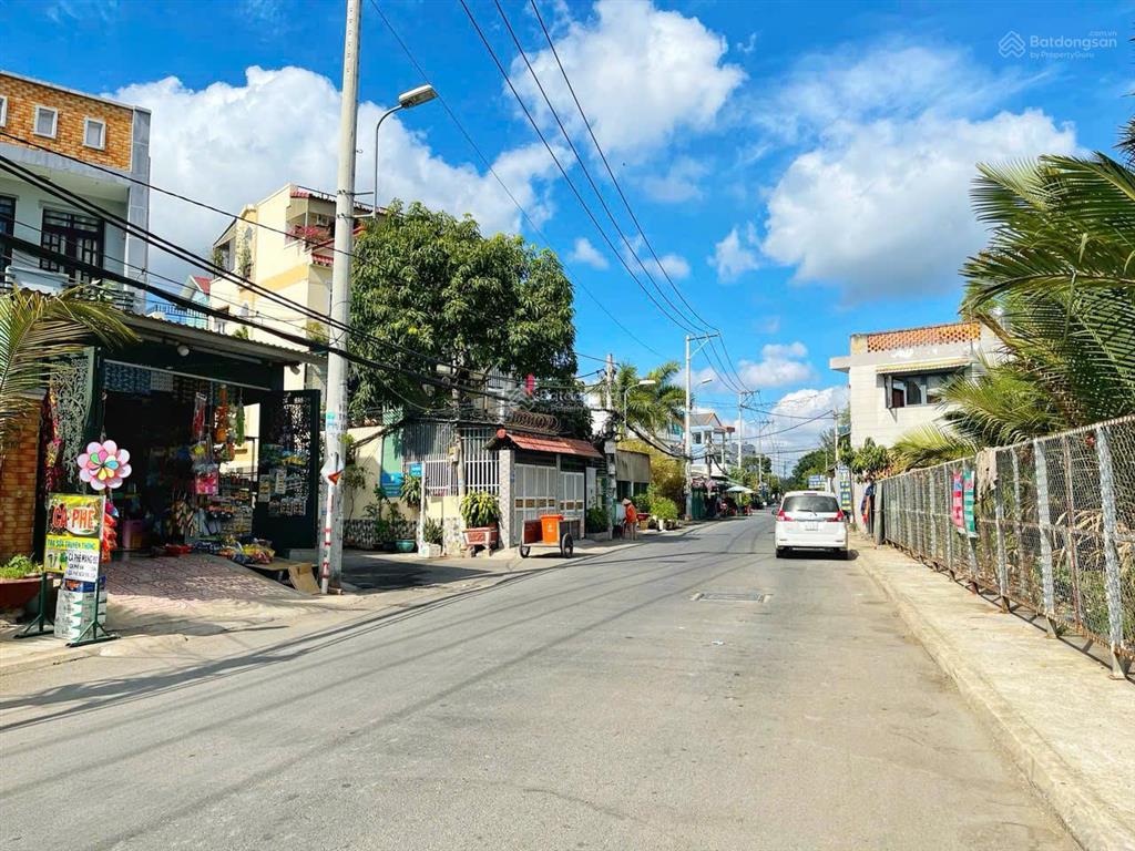 Đất góc 2mt  phước kiển  phạm hữu lầu nối dài  giá tốt  vị trí đẹp  kinh doanh tốt