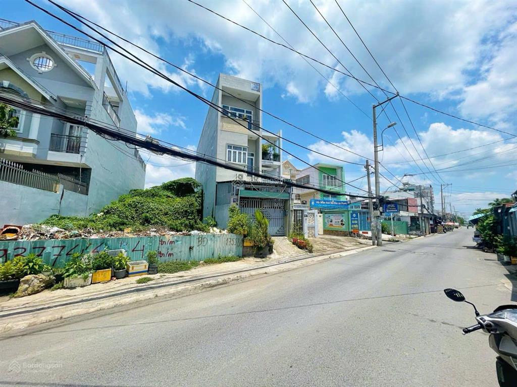 Đất góc 2mt  phước kiển  phạm hữu lầu nối dài  giá tốt  vị trí đẹp  kinh doanh tốt