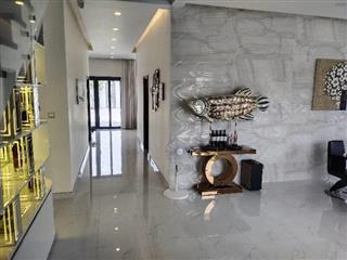 Biệt thự nghỉ dưỡng 42x78 DT cực khủng 3042m2 Giáp Bình Chánh, Long An chỉ 27 tỷ