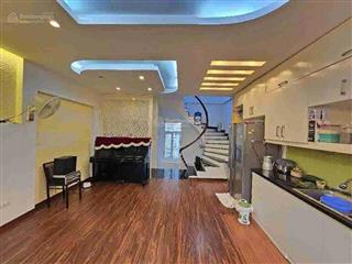 Bán nhà phố hào nam  5 tầng khang trang, gần ga metro, chuẩn tổ ấm  37m²  8.2 tỷ