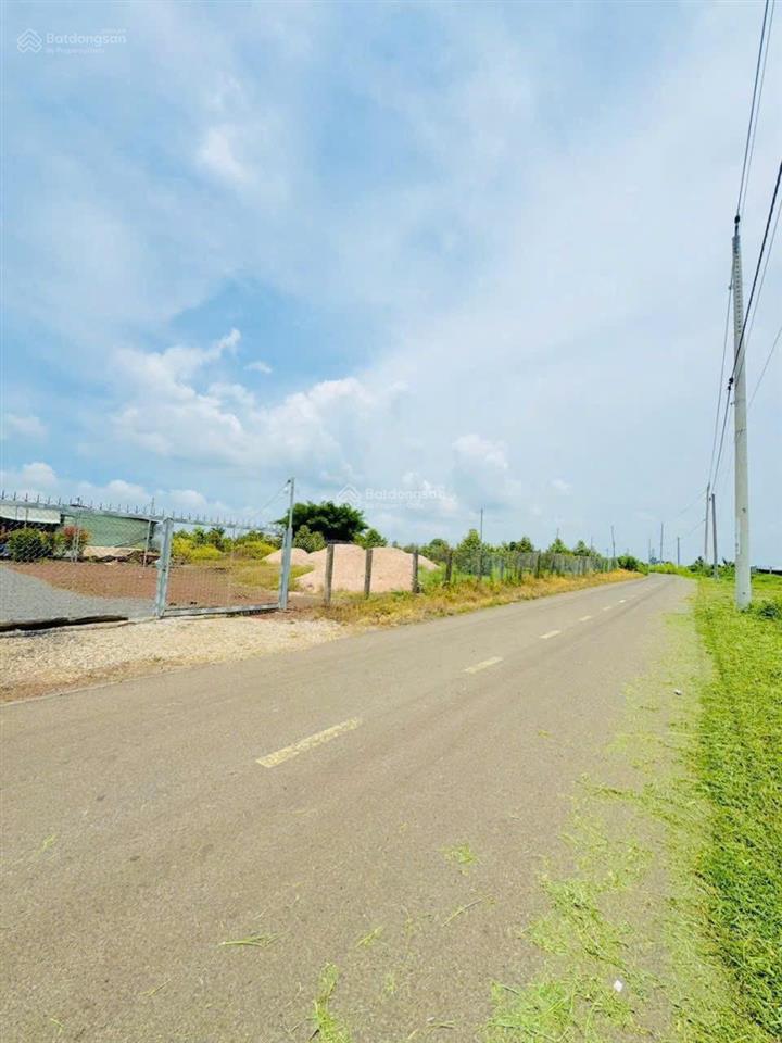 Mảnh đất 5000m² gần hồ bà tô xuyên mộc chỉ 45 tỷ thương lượng