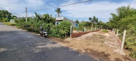 Đất 500m² xuyên mộc 100m² thổ cư, trung tâm dân cư, gần biển 10km, mặt đường nhựa 6m