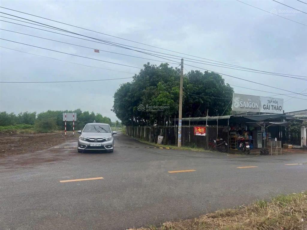 Đất phước thuận cách hồ tràm 5km giá 16tỷ có sẵn thổ cư