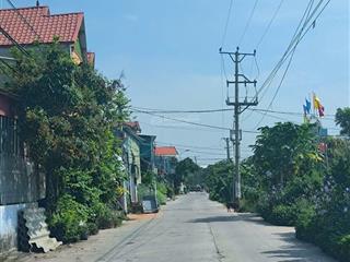 Lô góc 4 mặt tiền ô tô chạy thông qua đất ngay uỷ ban chương dương giá chỉ 44tr đất kinh doanh tốt