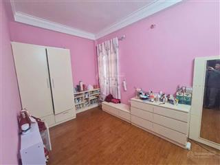 Bán gấp về nhà mới 4 tầng, dân xây ô đồng lầm (hồ ba mẫu )hướng tây namtrung phụng, đống đa