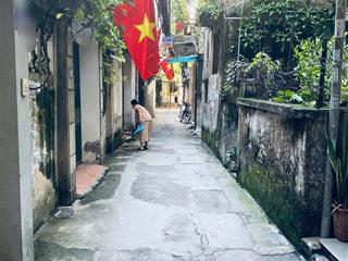 Chính chủ bán nhà mặt ngõ thông, kinh doanh, dt 54m2 mt khủng 4,8m,1x tỉ (x bé xinh)